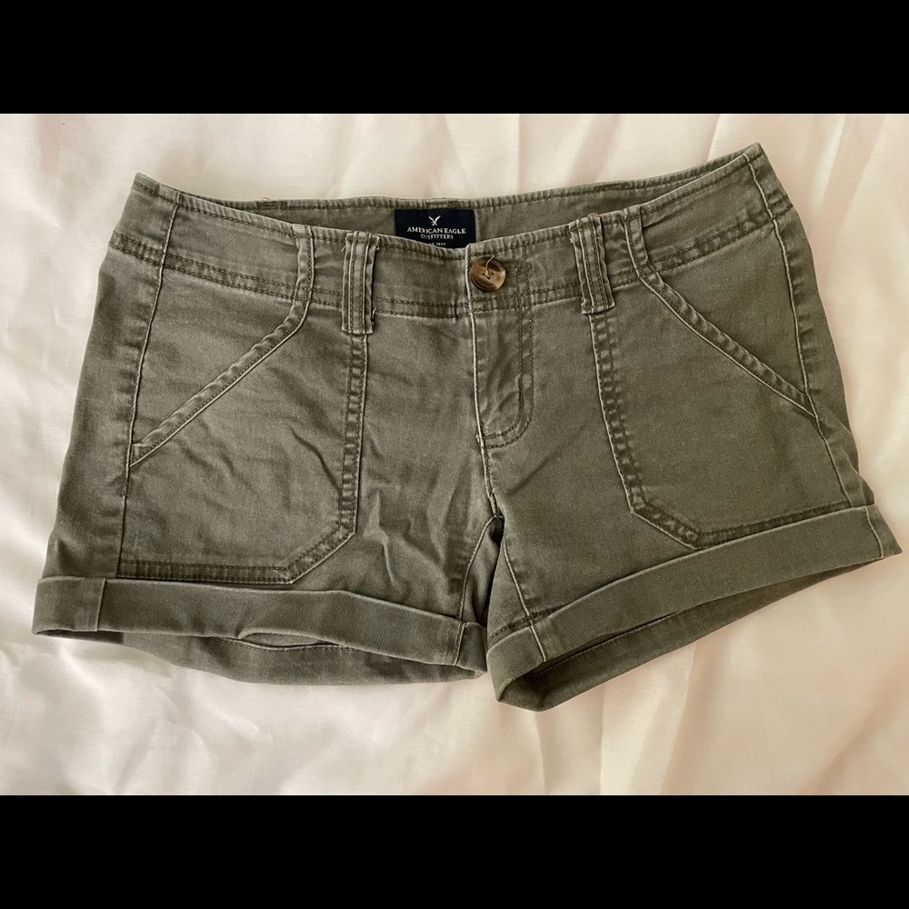American eagle midi shorts, size 0